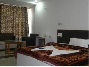 Hotel Krishna Sea View Deluxe Ganpatipule Exteriör bild